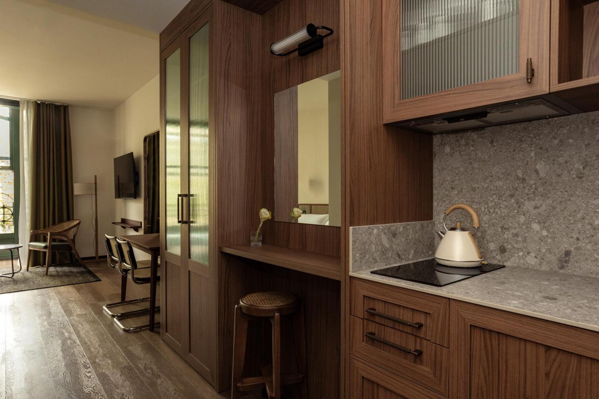 Batimont Suites & Apartments Бильбао Экстерьер фото