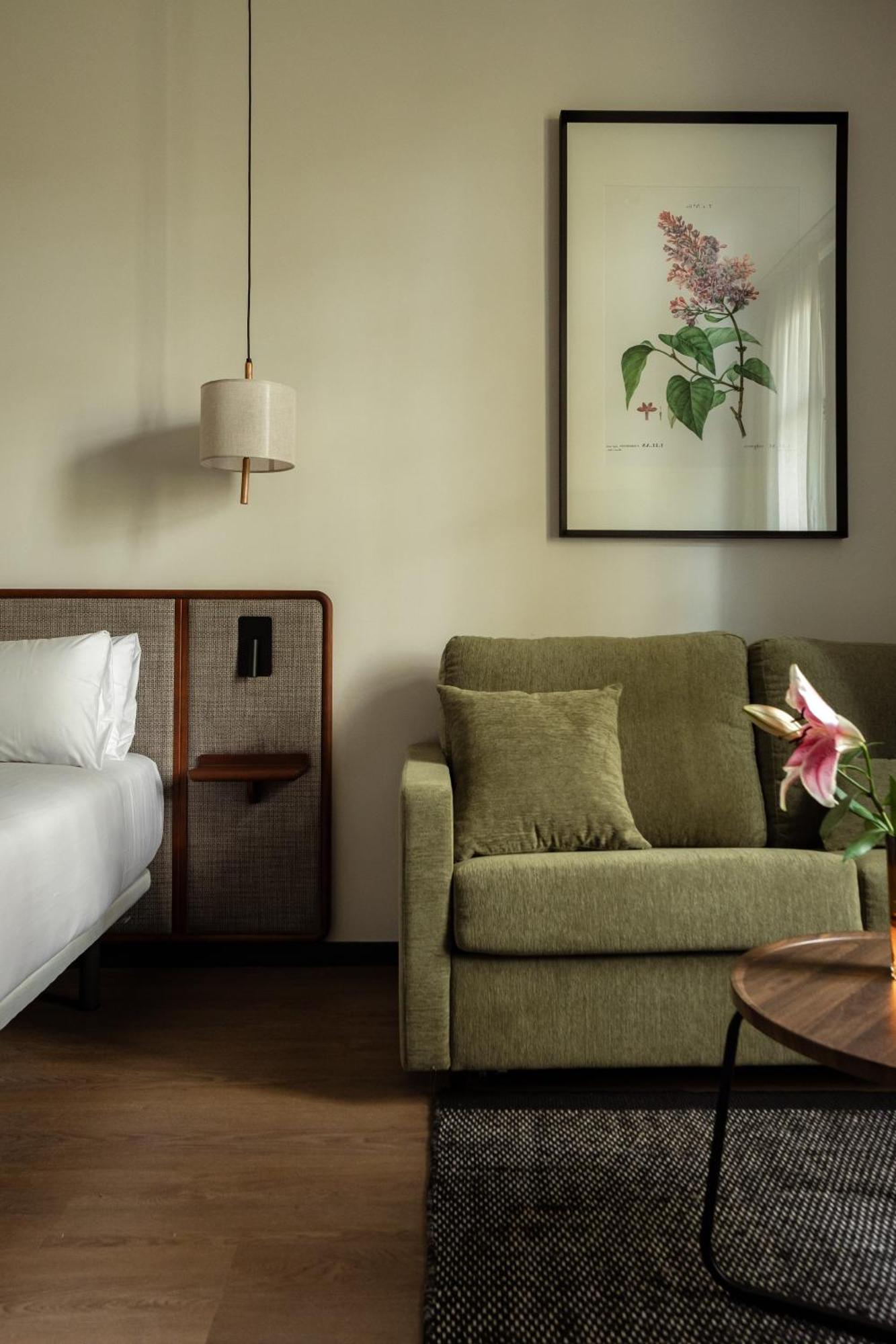 Batimont Suites & Apartments Бильбао Экстерьер фото