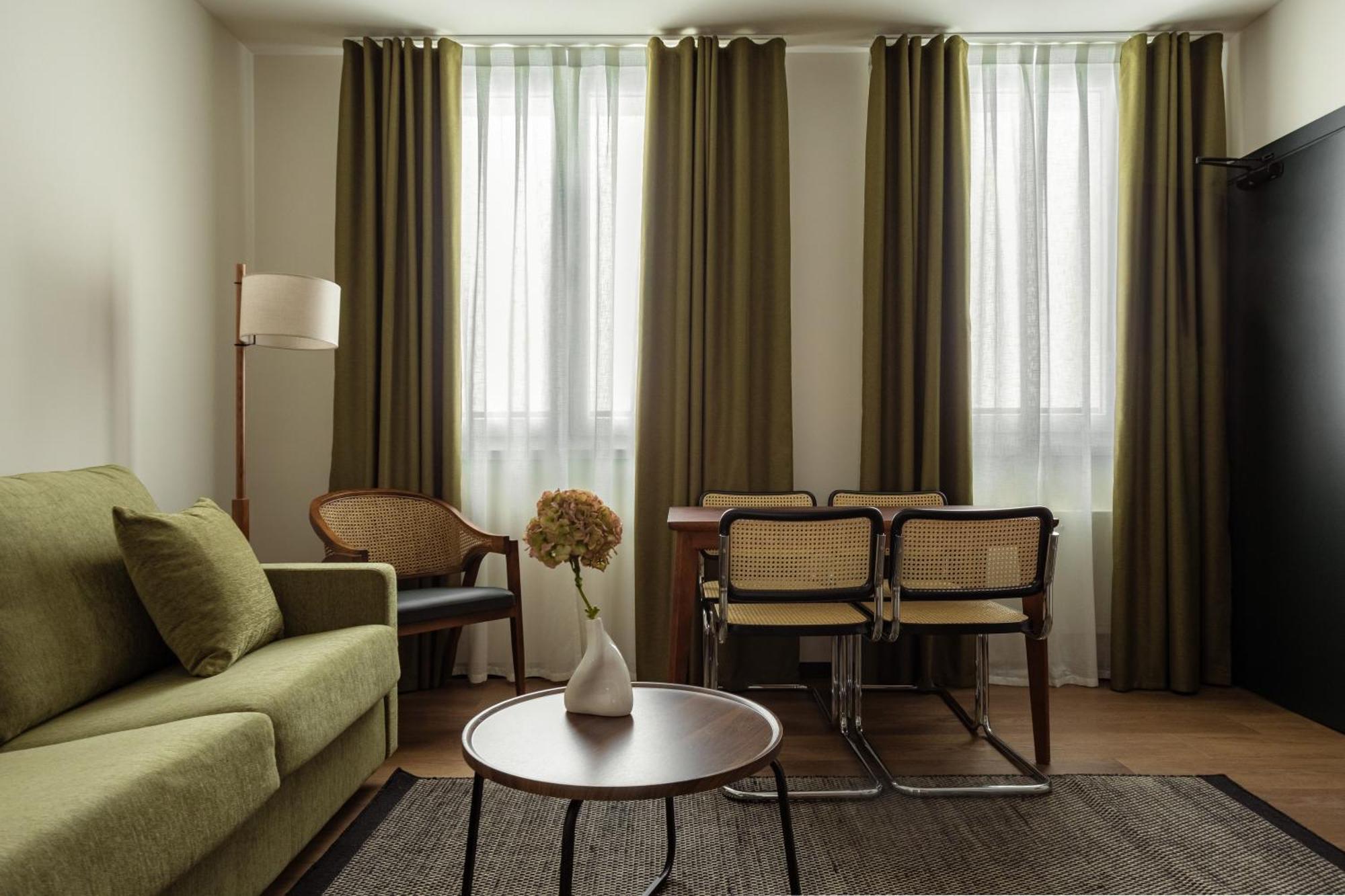 Batimont Suites & Apartments Бильбао Экстерьер фото