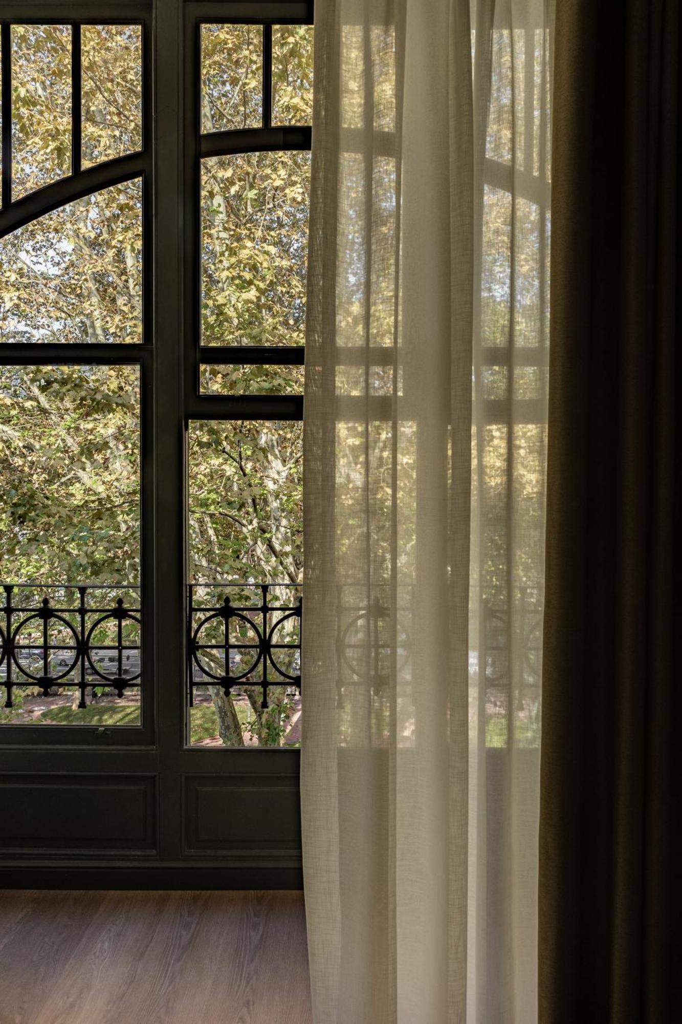 Batimont Suites & Apartments Бильбао Экстерьер фото