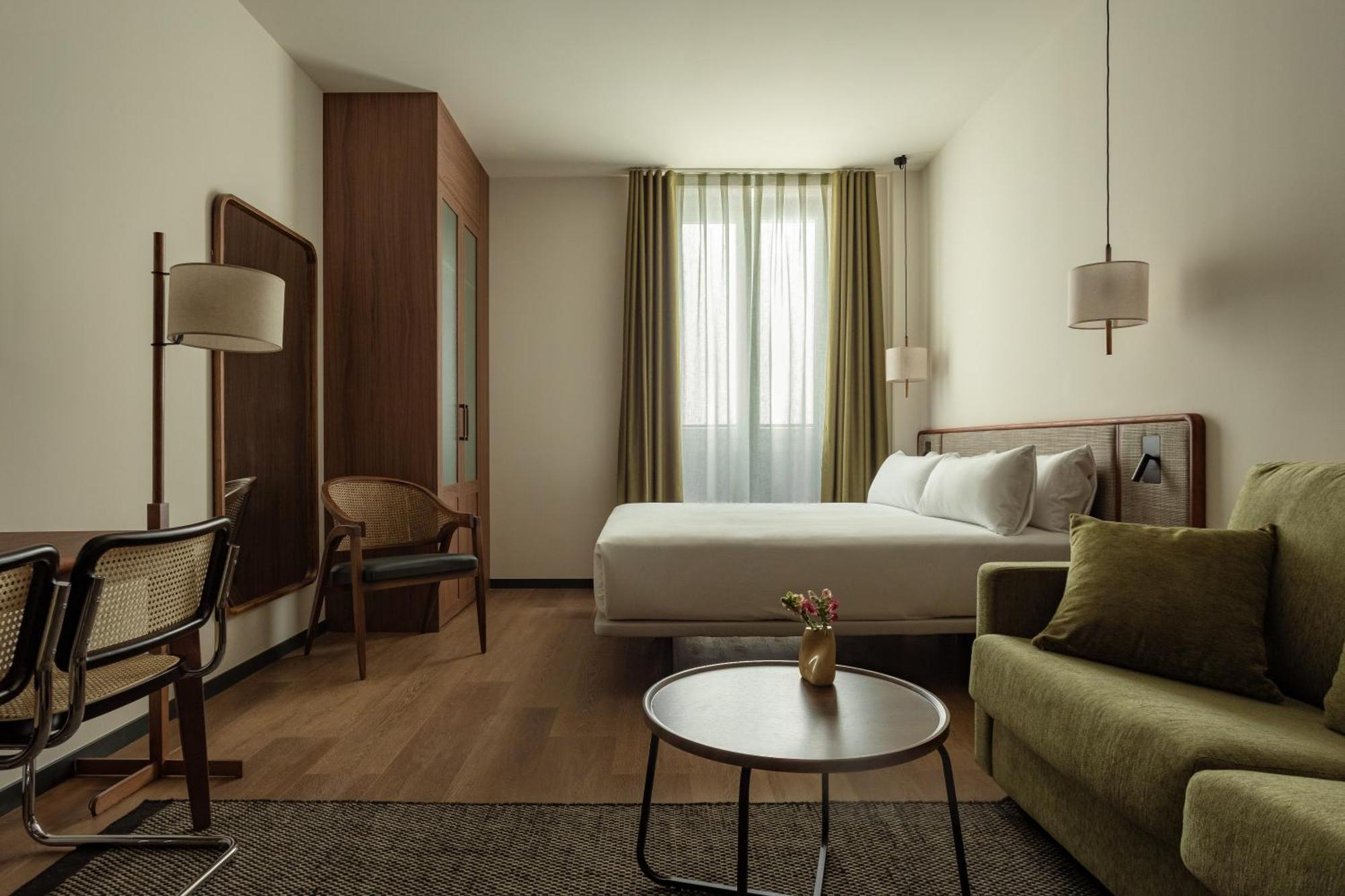 Batimont Suites & Apartments Бильбао Экстерьер фото